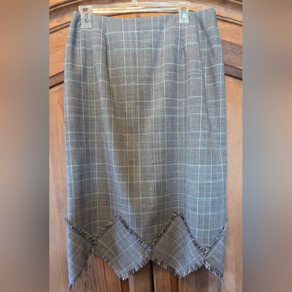 Harve Benard Skirt Wool Brown Plaid Belarus Triangle Lined Fringed Hem Size 12